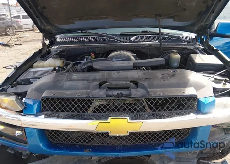 2002 Chevrolet Avalanche 1500 from USA, damaged, VIN 3GNEK13T62G263241